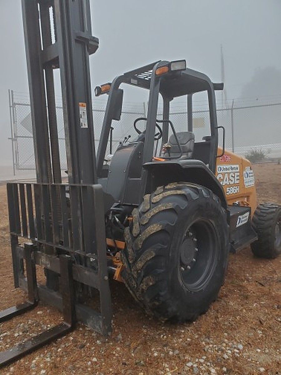 CASE 586H photo 5