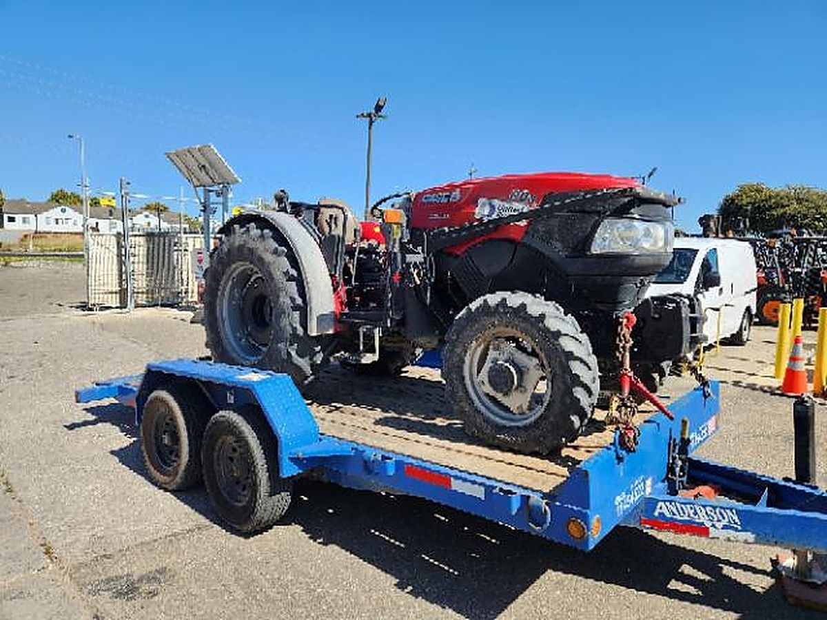 CASE FARMALL 80N photo 5