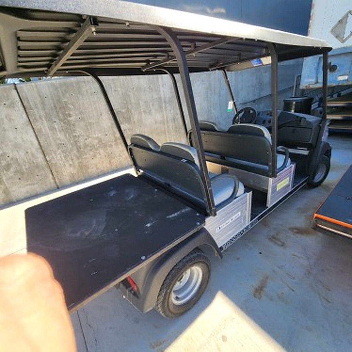 CLUB CAR TRANSPORTER photo 4