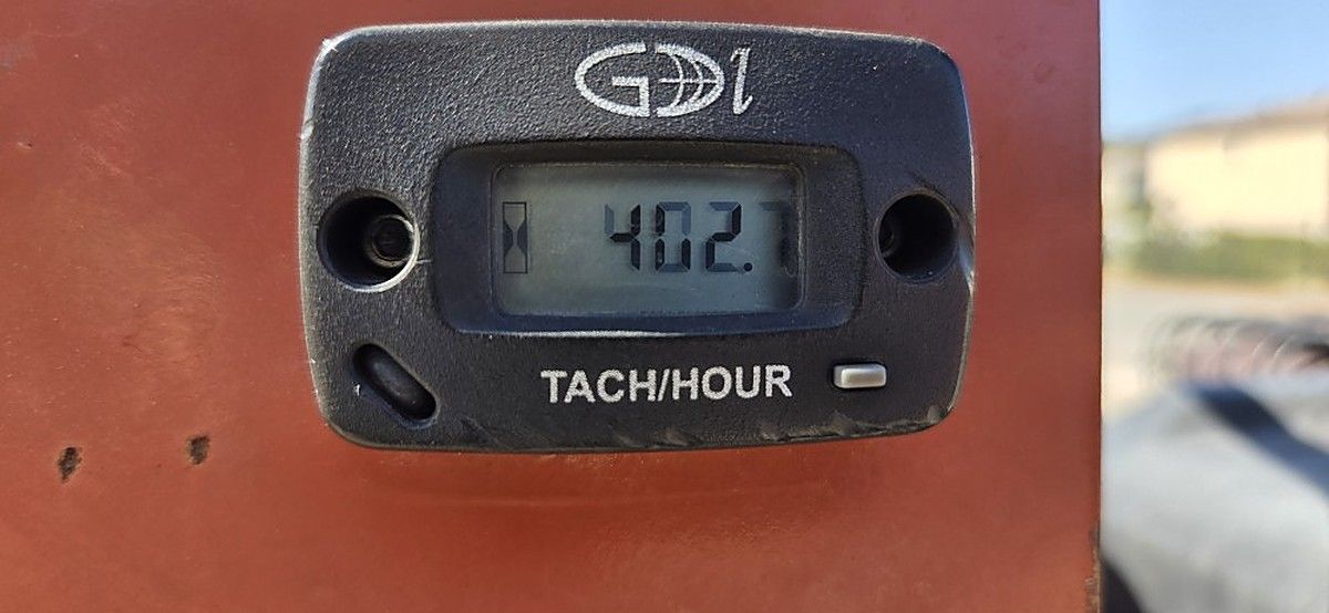 DITCHWITCH C14 photo 7