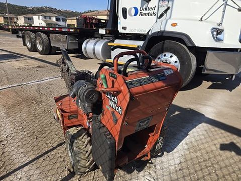 2018 DITCHWITCH C14 Trencher 11-15Hp Walkbehind Tire