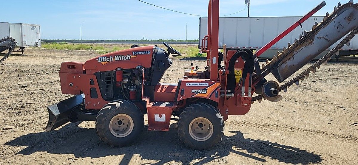 DITCHWITCH RT45 photo 2