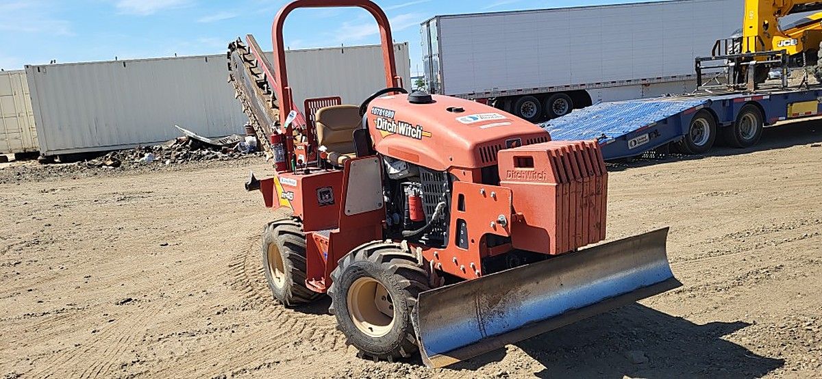 DITCHWITCH RT45 photo 4