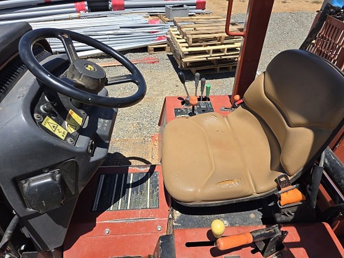 DITCHWITCH RT45 photo 10