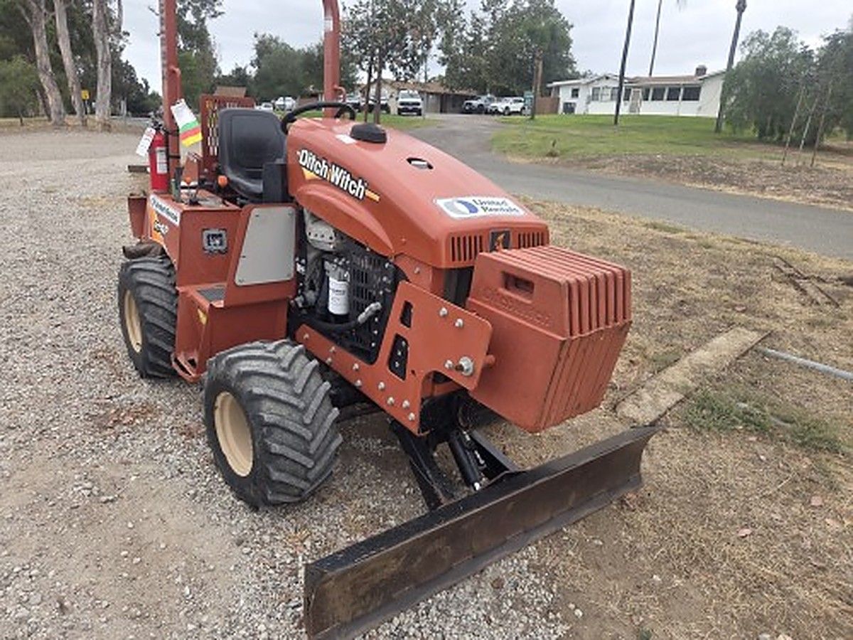 DITCHWITCH RT45 photo 5