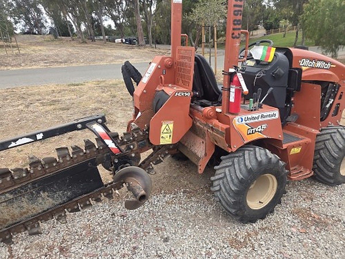 DITCHWITCH RT45 photo 9