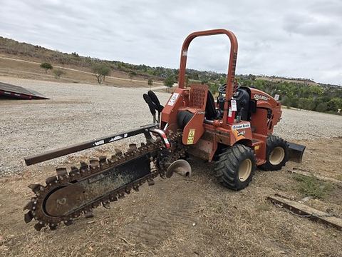 2018 DITCHWITCH RT45 Trencher 32-50Hp