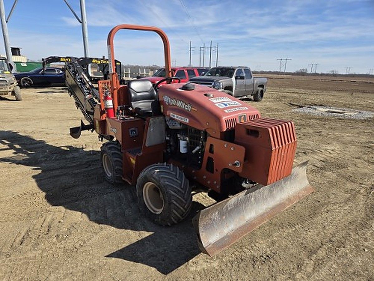 DITCHWITCH RT45 photo 2