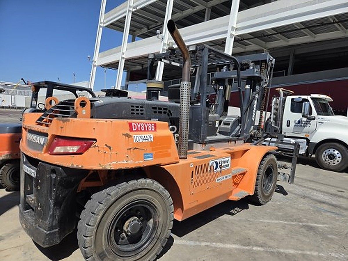 DOOSAN D160S-7 photo 11
