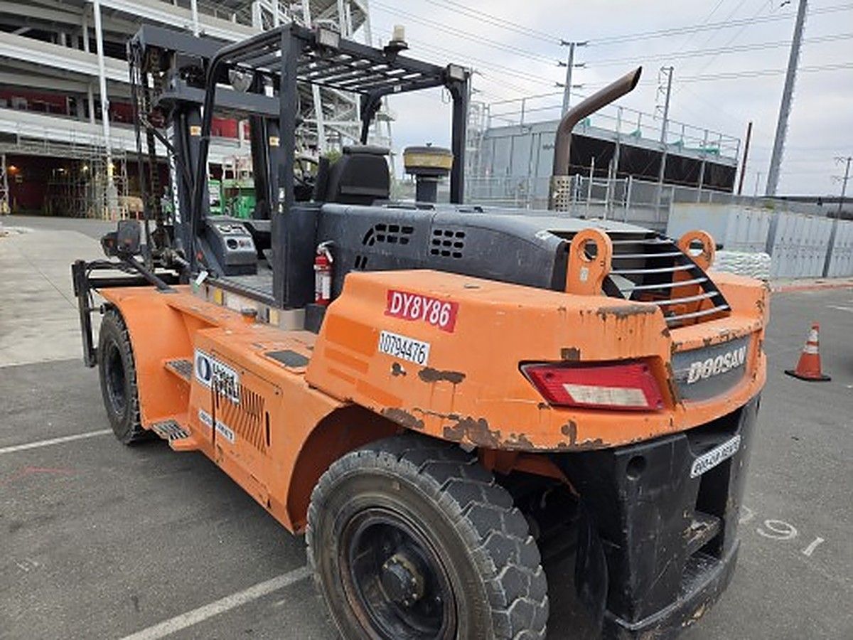 DOOSAN D160S-7 photo 4
