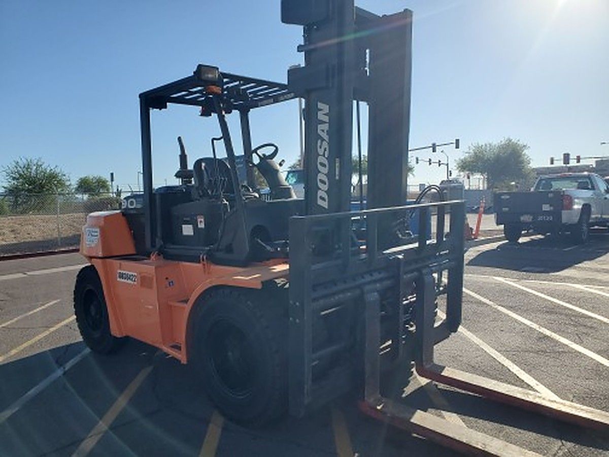 DOOSAN D90S-7 photo 4