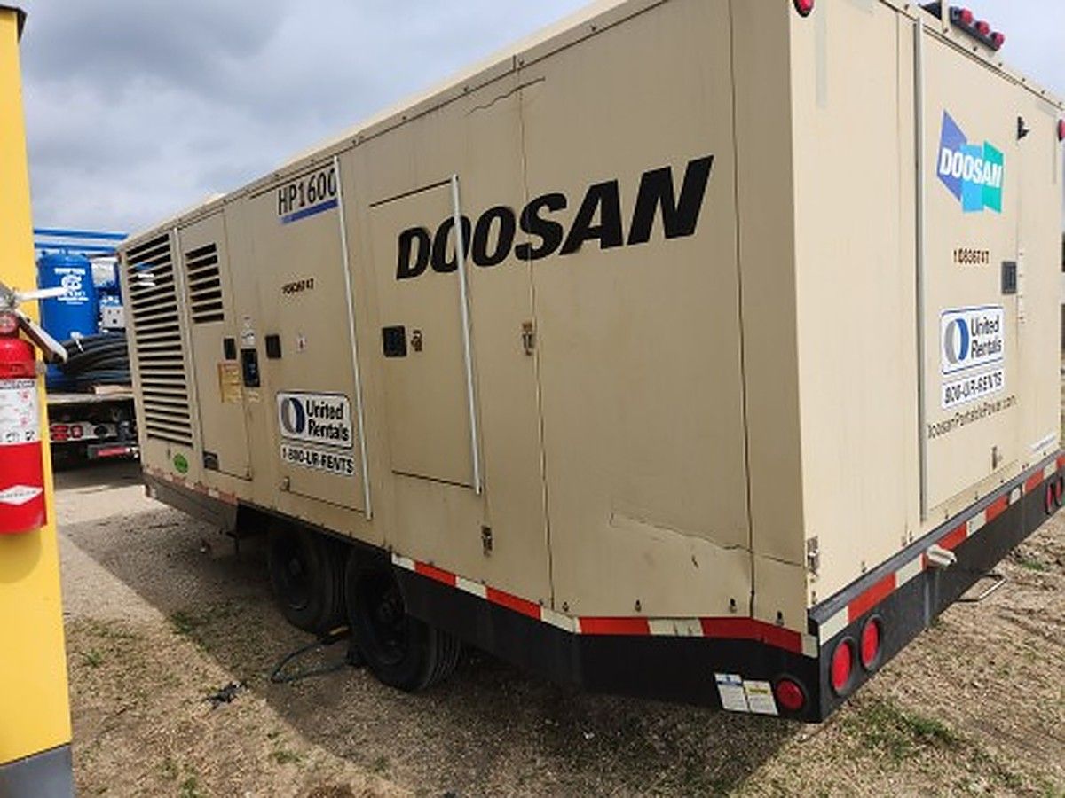 DOOSAN HP1600WCU-T4F photo 2