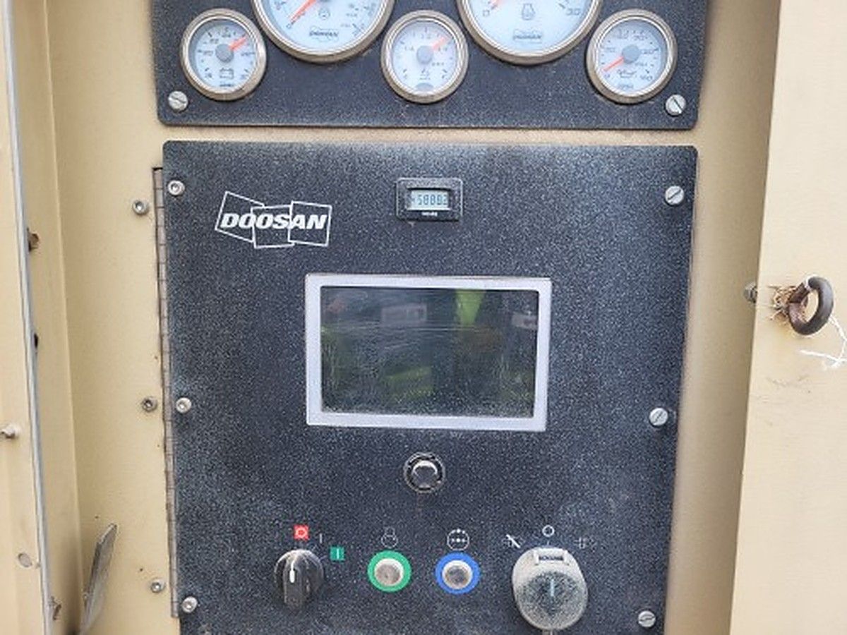 DOOSAN HP1600WCU-T4FIQ photo 9