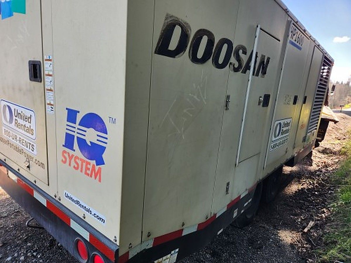 DOOSAN HP1600WCU-T4FIQ photo 3