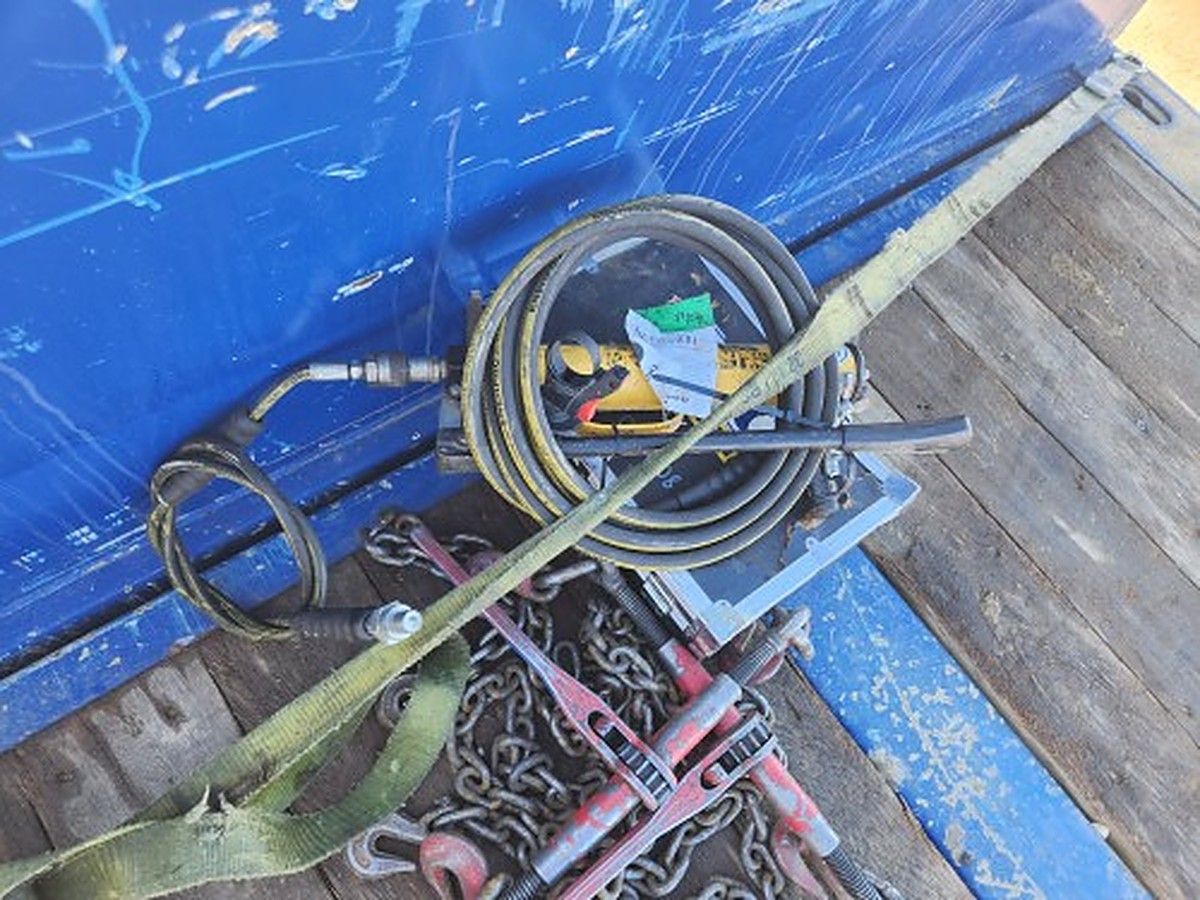 ENERPAC P-39 photo 4
