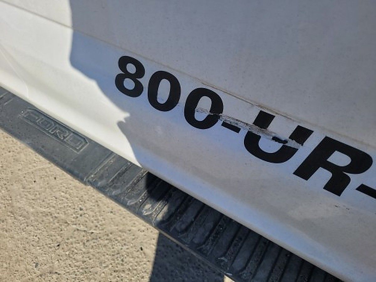 FORD F150CREWXLG4WD photo 2