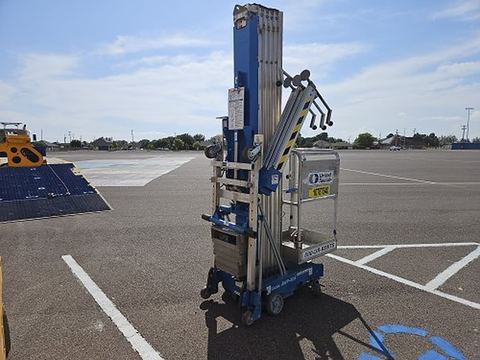 2018 GENIE AWP-40SDC Pusharound 36-48' Dc