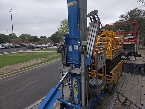 2018 GENIE AWP-40SDC Pusharound 36-48' Dc