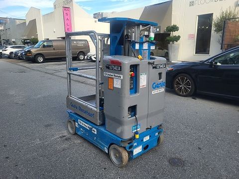 2018 GENIE GR-12 Vertical Lift 12' Elec Self Propelled