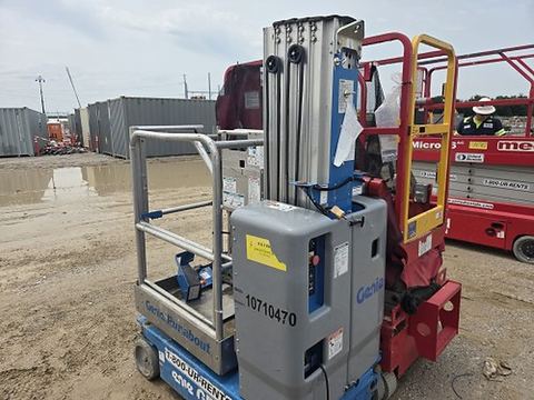 2018 GENIE GR-20 Vertical Lift 18-20' Elec Self Propelled