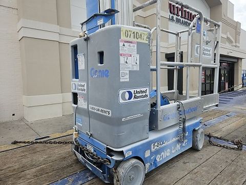 2018 GENIE GR-20 Vertical Lift 18-20' Elec Self Propelled