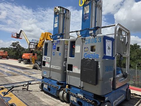 2018 GENIE GR-20 Vertical Lift 18-20' Elec Self Propelled