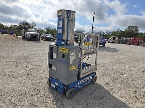 2018 GENIE GR-20 Vertical Lift 18-20' Elec Self Propelled