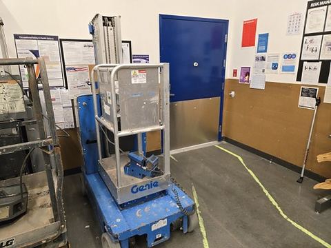 2018 GENIE GR-20 Vertical Lift 18-20' Elec Self Propelled