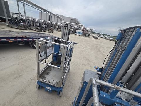 2018 GENIE GR-20 Vertical Lift 18-20' Elec Self Propelled