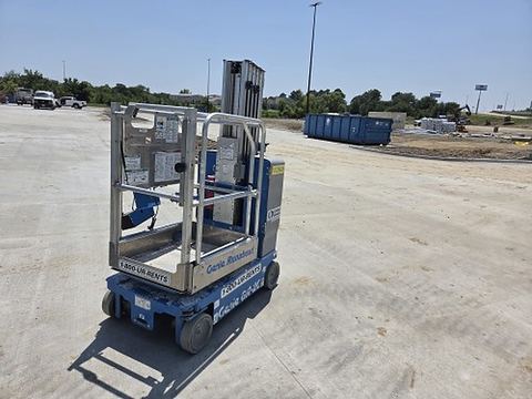 2018 GENIE GR-20 Vertical Lift 18-20' Elec Self Propelled