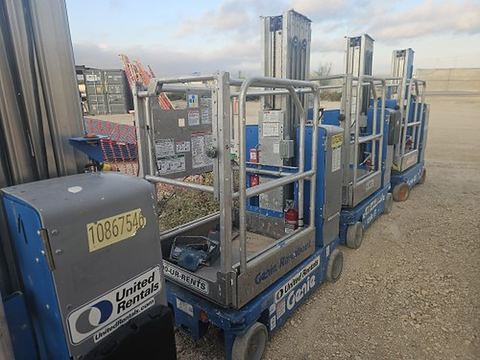 2018 GENIE GR-20 Vertical Lift 18-20' Elec Self Propelled