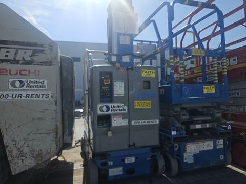 2018 GENIE GR-20 Vertical Lift 18-20' Elec Self Propelled