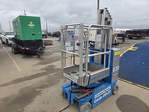 2018 GENIE GR-20 Vertical Lift 18-20' Elec Self Propelled