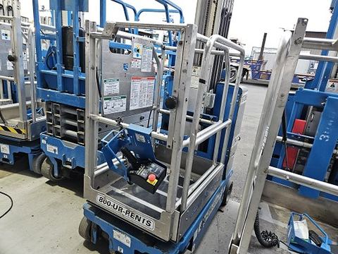 2018 GENIE GR-20 Vertical Lift 18-20' Elec Self Propelled