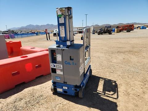2018 GENIE GR-20 Vertical Lift 18-20' Elec Self Propelled