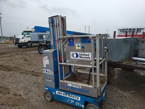 2018 GENIE GR-20 Vertical Lift 18-20' Elec Self Propelled