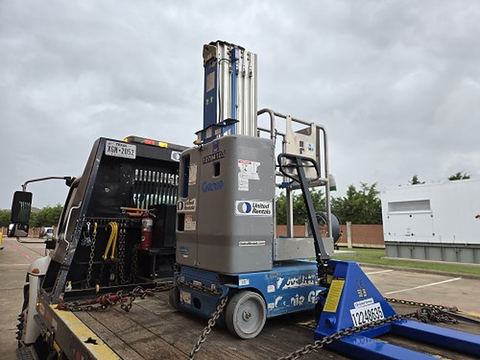 2018 GENIE GR-20 Vertical Lift 18-20' Elec Self Propelled