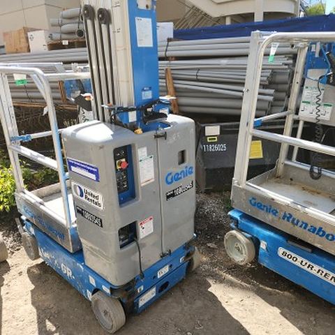 2018 GENIE GR-20 Vertical Lift 18-20' Elec Self Propelled