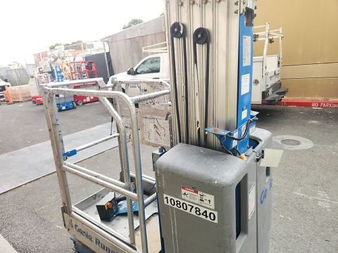 2018 GENIE GR-20 Vertical Lift 18-20' Elec Self Propelled