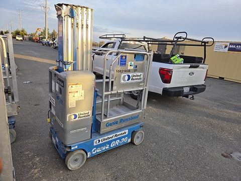 2018 GENIE GR-20 Vertical Lift 18-20' Elec Self Propelled