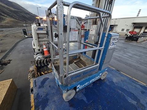 2018 GENIE GR-20 Vertical Lift 18-20' Elec Self Propelled