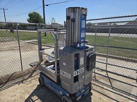 2018 GENIE GR-20 Vertical Lift 18-20' Elec Self Propelled
