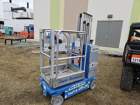 2018 GENIE GR-20 Vertical Lift 18-20' Elec Self Propelled