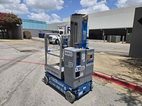 2018 GENIE GR-20 Vertical Lift 18-20' Elec Self Propelled