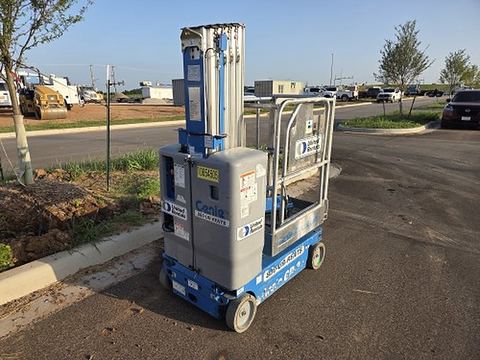 2018 GENIE GR-20 Vertical Lift 18-20' Elec Self Propelled