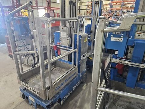 2018 GENIE GR-20 Vertical Lift 18-20' Elec Self Propelled