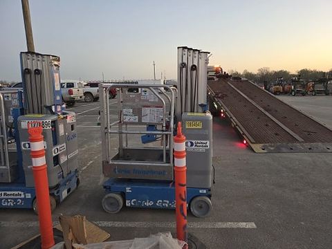 2018 GENIE GR-20 Vertical Lift 18-20' Elec Self Propelled