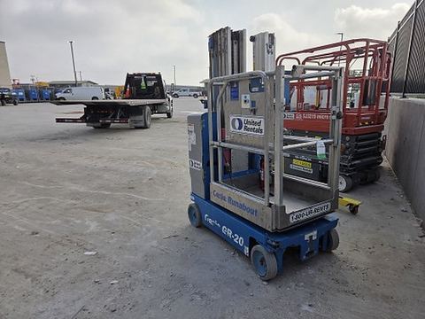 2018 GENIE GR-20 Vertical Lift 18-20' Elec Self Propelled