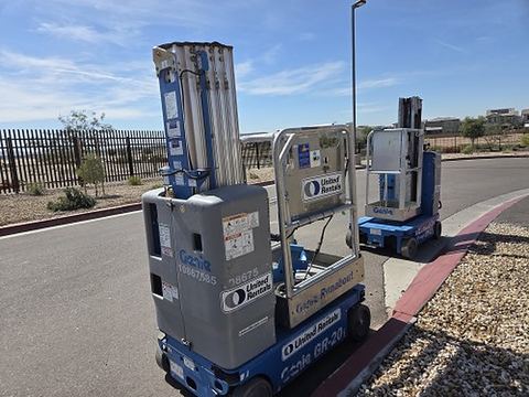 2018 GENIE GR-20 Vertical Lift 18-20' Elec Self Propelled
