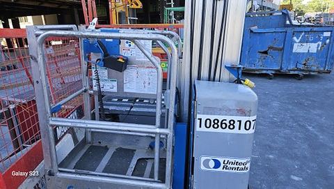 2018 GENIE GR-20 Vertical Lift 18-20' Elec Self Propelled